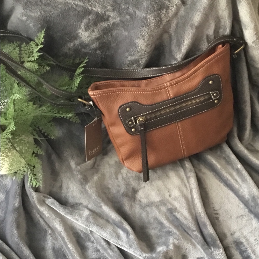 NWT BOC Crossbody purse. Measurements not exact.